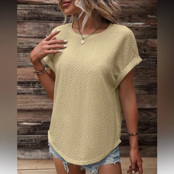 SHEIN || NWOT Khaki Textured Top (M) - Picture 2 of 13